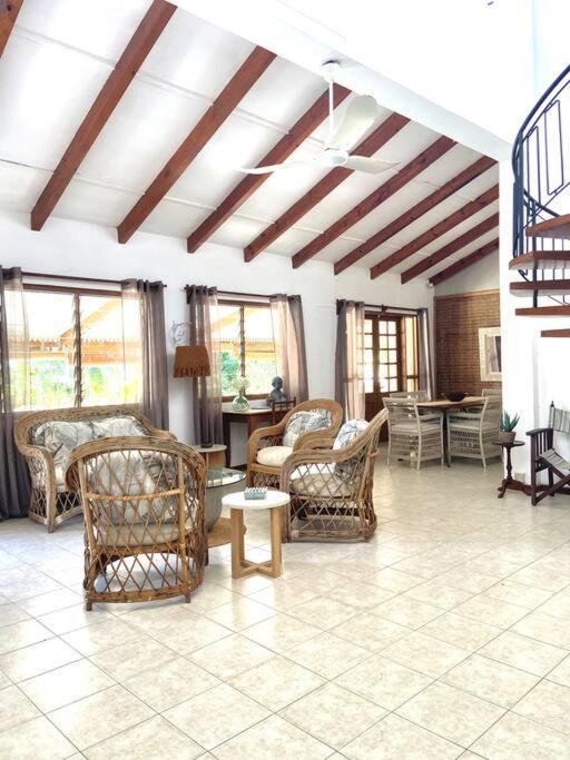 Villa Patraka - 'No Worries' à Rivière Noire Extérieur photo
